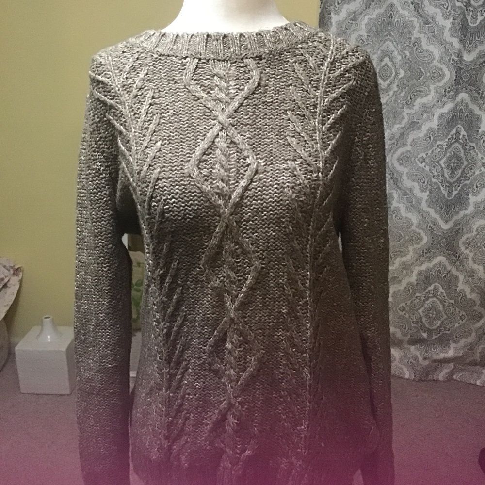 St. John’s Bay Cream/Beige/Gray Sweater Size Large Argyle Pattern